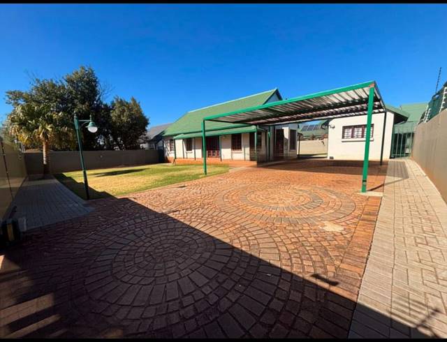 3 BEDROOM HOUSE FOR SALE IN WELTEVREDEN PARK